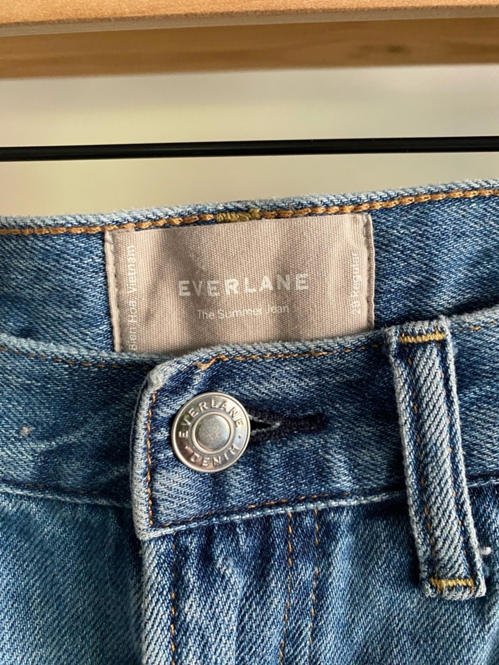 Everlane The Summer Jean 28 - Picture 11 of 16